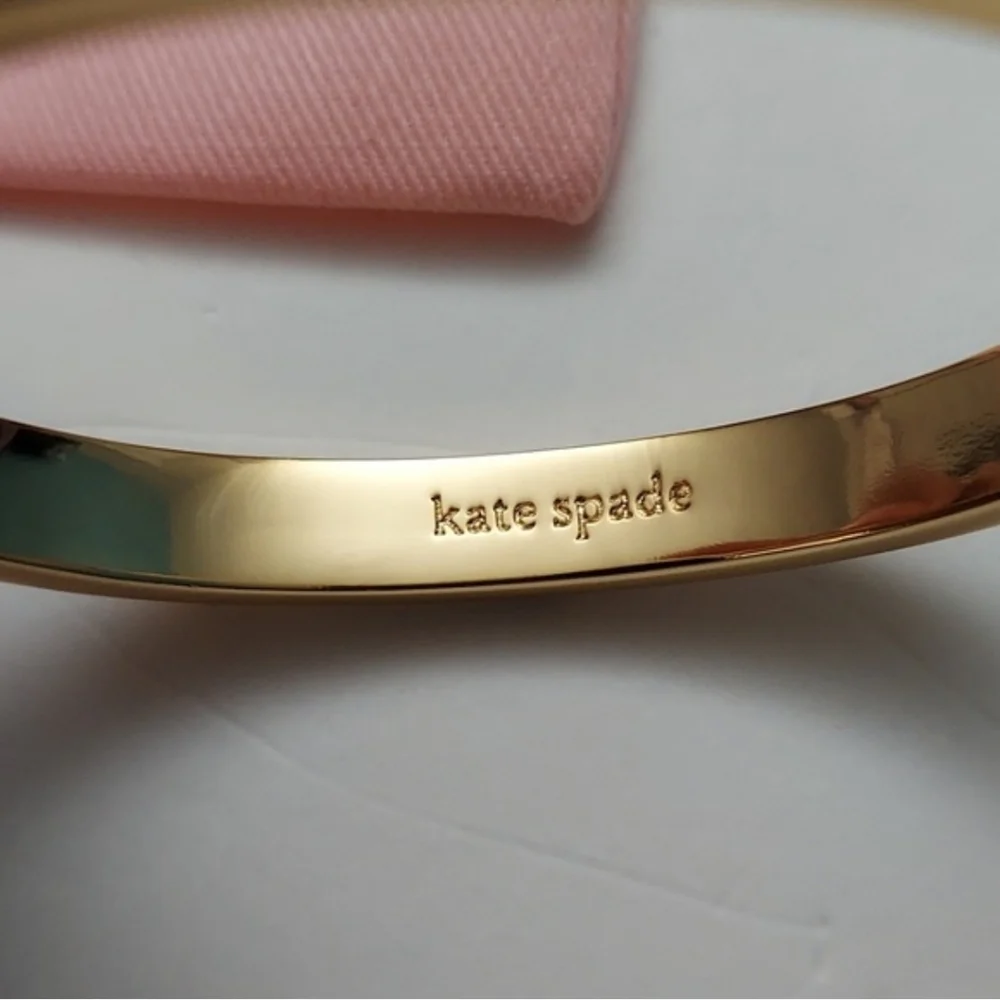 Kate Spade Heritage Bloom Hinged Bangle - Picture 9 of 10